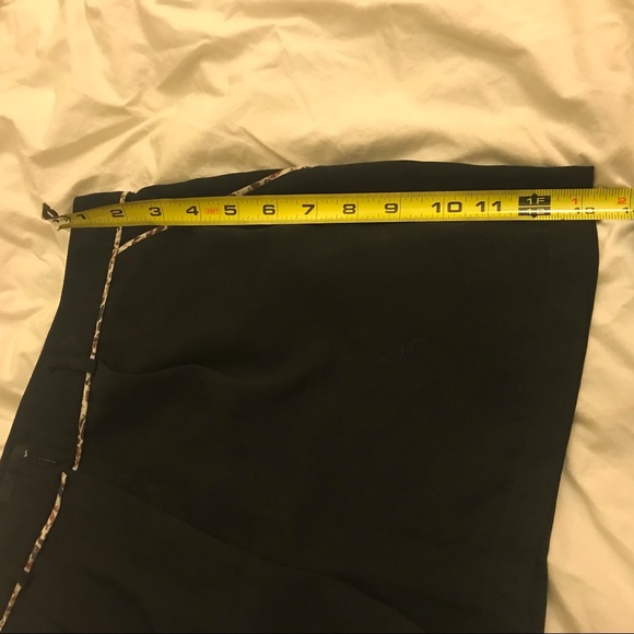 Black Bermuda shorts - Picture 7 of 8